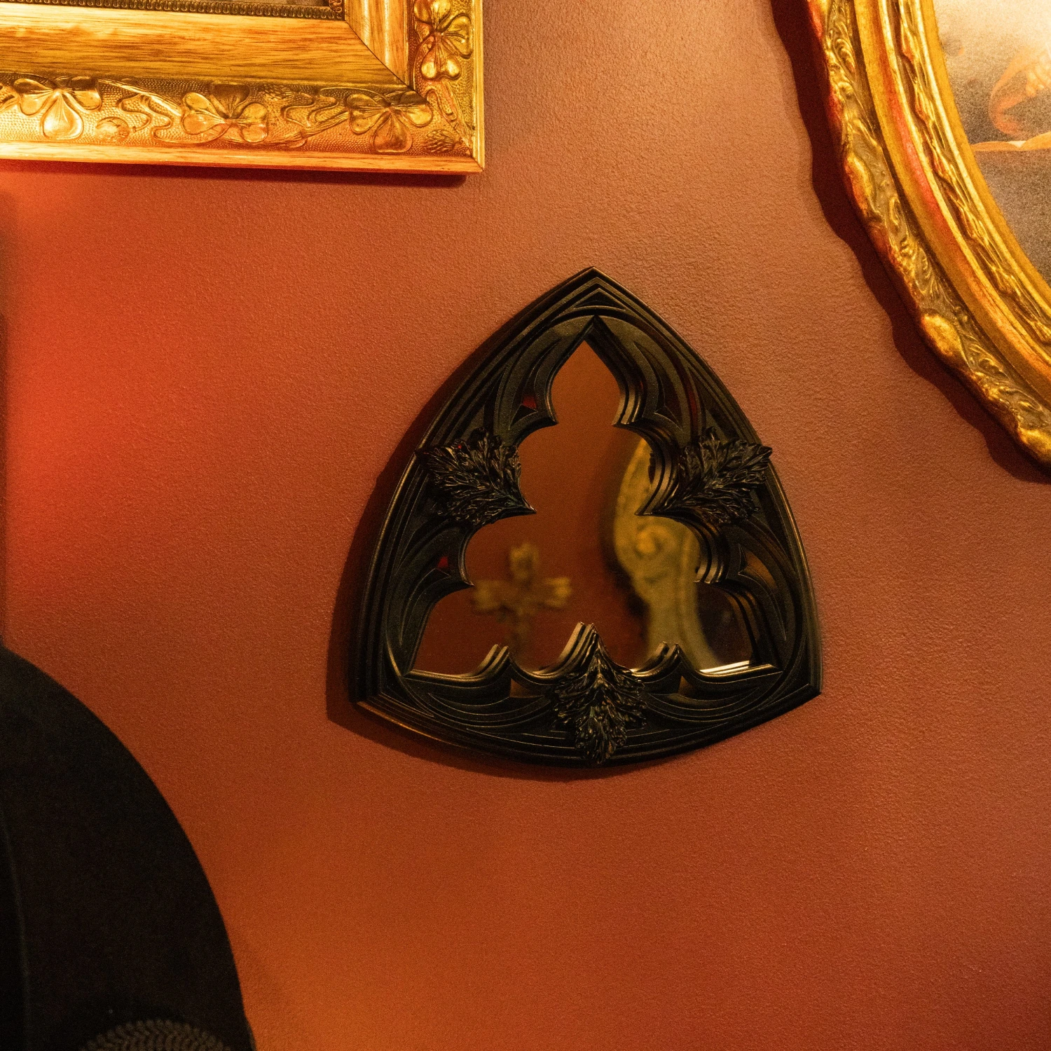 Acanthus Gothic Mirror 3 Acanthus Gothic Mirror - Image 3