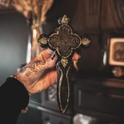 Grave Marker Wall Hanging - Mourn Not For Me