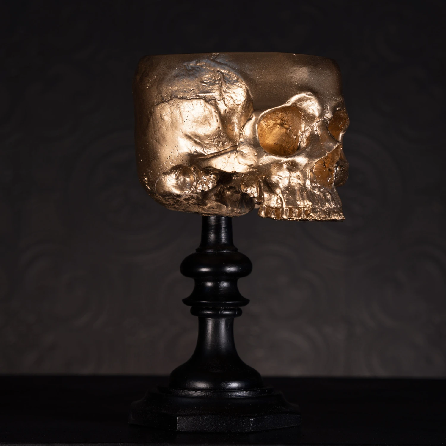Skull Ring Holder - Gold Edition 1 Skull Ring Holder - Gold Edition