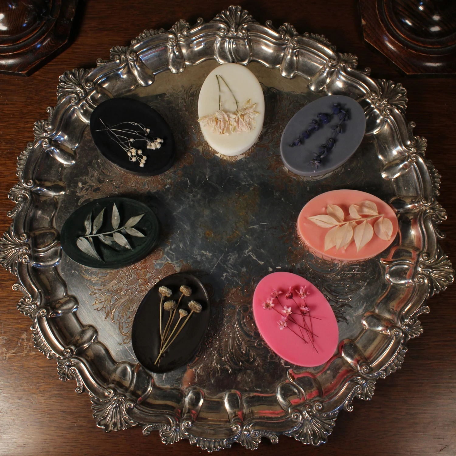 Botanical Locket Melts 5 Botanical Locket Melts - Image 5