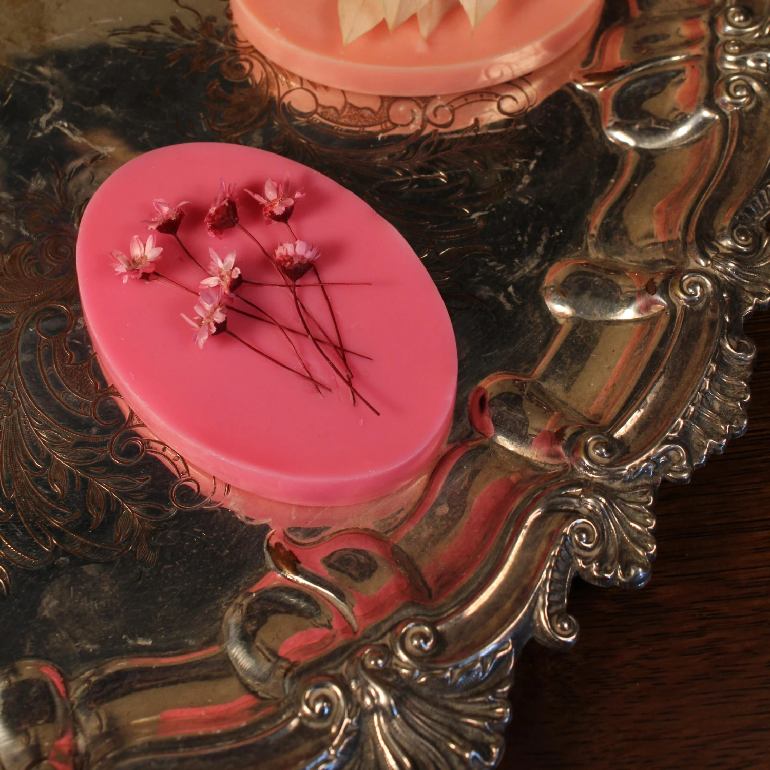 Botanical Locket Melts 9 Botanical Locket Melts - Image 9